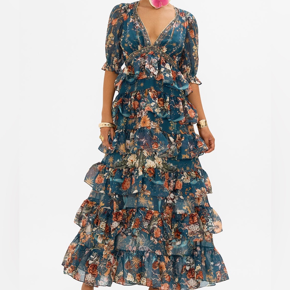 🩷SOLD🩷Camilla Puff Sleeve Tiered
Skirt Long Dress She Who Wears The Crown